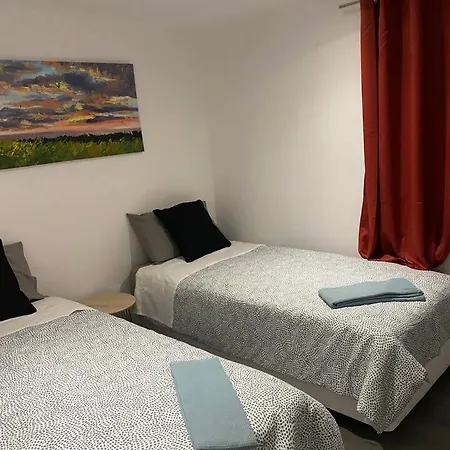 V8 Da Falesia, Albufeira