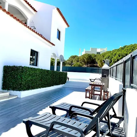 V8 Da Falesia, Albufeira Vila