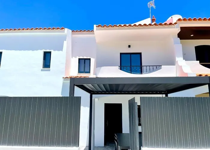 V8 Da Falesia, Albufeira