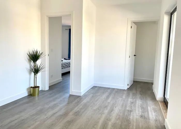 V8 Da Falesia, Albufeira * Olhos de Agua (Albufeira)