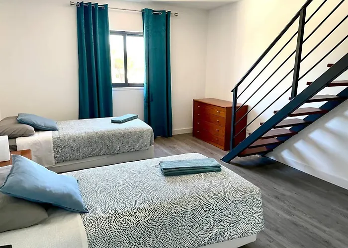 V8 Da Falesia, Albufeira Villa